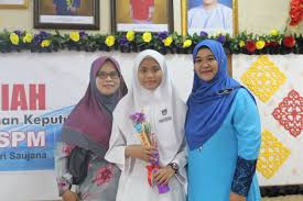 The current principal is madam rohana binti abd majid. Pt3 Smk Taman Seri Saujana Kota Tinggi Johor