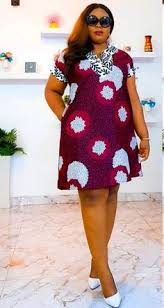 Robe jeune fille tendance enpagne : 220 Idees De Robes Courtes En Pagne En 2021 Robe Africaine Mode Africaine Mode Africaine Robe