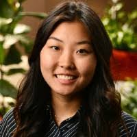 Liz Kwon's Instagram, Twitter & Facebook