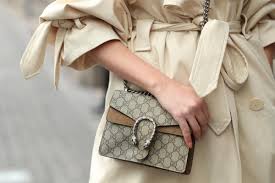 Common mistakes we make while shopping online. Second Hand September Five Of The Best Fashion Apps To Buy Pre Loved Clothes The Independent The Independent