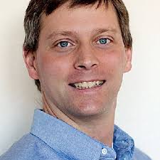 Bitterly divided Erie trustees fail to fill empty seat