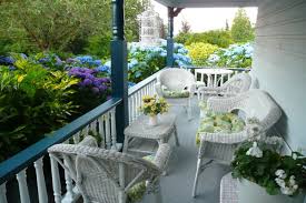 Bedroom, living & entertainment, dining & seating, kitchen Summer Decors Infused With White Wicker Furniture