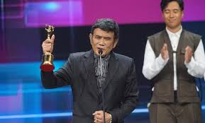 Banyak musisi lagu dangdut yang menjadi idaman bagi para pecintanya. Berkarya Puluhan Tahun Di Industri Musik Rhoma Irama Dan Melly Goeslaw Raih Lifetime Achievement