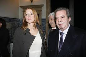 Filla do médico psicanalista e psiquiatra carlos amaral días e da súa primeira dona teresa maria de castro nunes vicente, é licenciada en psicoloxía pola universidade de coímbra, onde realizou o mestrado en psicoloxía clínica do desenvolvemento. Joana Amaral Dias Vem Me Muitas Vezes A Cabeca Que O Meu Pai Tera Partido Sem Dignidade Nem Amparo