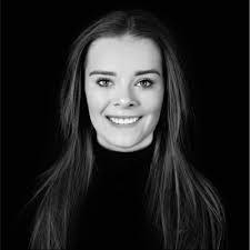 Anne Cramer's Instagram, Twitter & Facebook