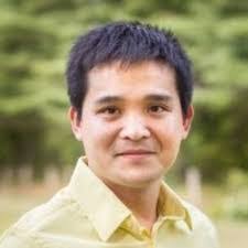 Binh Le's Instagram, Twitter & Facebook