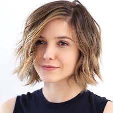 If you get an oily scalp like me, you will probably marvel at those people that can wait five days between hair washes. Local Hair Salons Los Angeles Beauty Guide