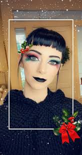 I did a fun “dark Fae” inspired gothic Christmas makeup for a D&D Christmas  one-shot yesterday. It was so much fun! ♥️🎄💚