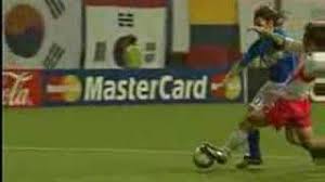 Roma legend francesco totti revealed on monday he is writing his autobiography as he marked the anniversary of the day he played his final match for the italian club. Francesco Totti S Dive In The World Cup 2002 Youtube