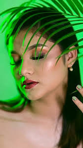 Alan Atha's Instagram, Twitter & Facebook