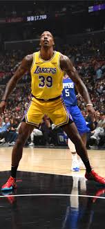 Shaquille o'neal dominated the paint with the lakers for 8 years, and now has his number hanging in the rafters at staples. Photos Lakers At Clippers Iphone 11 Wallpapers Free Download