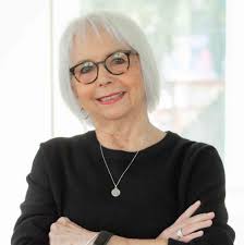 What's happening?! I'll tell ya tomorrow! 😘