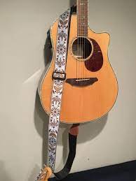 Pin On Guitar