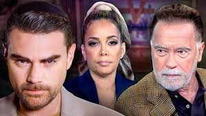 Krefft's turtle comes up to our house 🐢