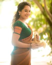 Pooja Ramachandran Wallpapers Wallpaper Cavesexiezpix Web Porn