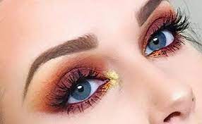 Create the perfect, smooth canvas by applying a makeup primer. 10 Gorgeous Thanksgiving Eye Makeup Looks You Need To Copy Society19