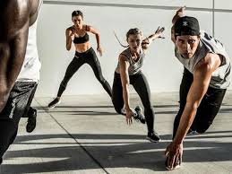 Senam kardio membakar berapa kalori. 4 Manfaat Tabata Workout Variasi Olahraga Hiit Yang Efektif Membakar Lemak Tubuh Womantalk