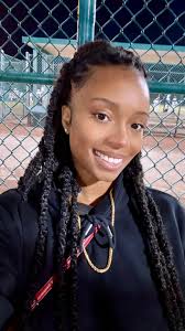 Who can do protective loc style with retwist and added hair in Tampa Bay?