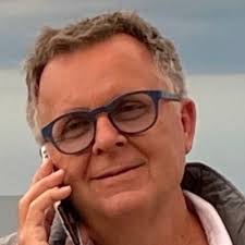 Dreimal Grund zum Jubeln bei DIG: Wir gratulieren den Kollegen zur neuen  Herausforderung und sind zuversichtlich, dass sie mit ihren technischen  Erfahrungen bestens gerüstet sind.