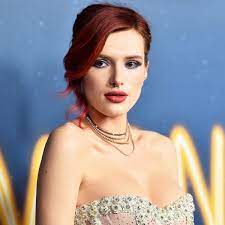 Annabella avery bella thorne (born october 8, 1997) is an american actress and model. Why Doesn T Bella Thorne Instagram Her 19 Cats