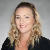 Elizabeth Raley's Instagram, Twitter & Facebook