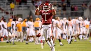 Contact arkansas razorback football on messenger. Arkansas Db Jalen Catalon Ejected For Targeting Vs Lsu Football