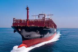 Hapag-Lloyd feiert gleich zwei Zugänge zur Flotte