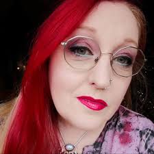 Lesley Dawson-Heath (Rapunzel789@)