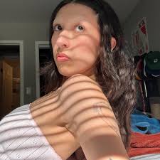 bri saenz (@girlphunk) · Instagram 照片和视频