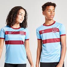 Maybe you would like to learn more about one of these? Umbro Fussball Premier League