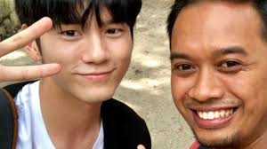 Viral, Kisah Pria WNI Tak Sengaja Ketemu Member Wanna One di Jepang