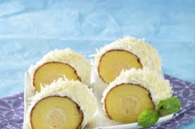 Setelah bahannya terkumpul, sekarang mari kita mulai membuatnya. Cheese Roll Cake Sajian Sedap