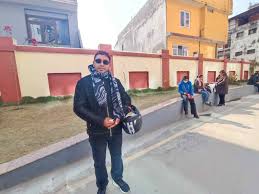 Passport pain: lengthy lines and long waits