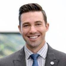 Erik Snow's Instagram, Twitter & Facebook