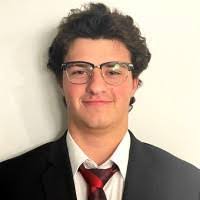 Lynne Abernathy's Instagram, Twitter & Facebook