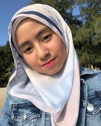 A post shared by mia sara nasuha (@therealmiasara) on sep 5, 2018 at 1:53am pdt namun, tindakan mia itu mengundang rasa kurang senang netizen apabila ramai mempertikaikan mengapa mia yang baru berusia 13 tahun dibenarkan memandu kereta. Mia Sara Nasuha 2018