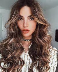 Having curly hair and wondering how to get ready for your big day? Gorgeous Wedding Hairstyles For Long Hair Tania Maras