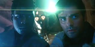 Oscar Isaac Wishes Poe and Finn Were Gay in 'Star Wars'