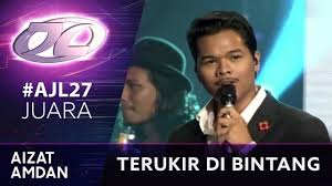In 2014, a roll call of names from the disparate fields of pop, rock and indie came together for akim and the majistret (atm): Juara Ajl27 Aizat Amdan Terukir Di Bintang Chords Chordify
