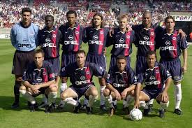 She was a student of pharmacy at the city's national university and later married mauricio pochettino on december 23, 1992. Reconnaissez Les Joueurs Qui Ont Joue Avec Mauricio Pochettino Au Psg L Equipe