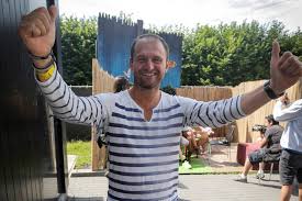 May 20, 2015 · vriendin wout bru reageert op geruchten over overspel. Dronken En Agressieve Wout Bru Veroorzaakt Ongeval Palja Het Belang Van Limburg Mobile