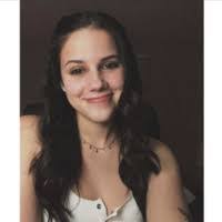 Molly Willard's Instagram, Twitter & Facebook