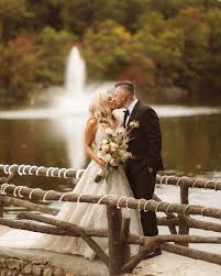 Fran & Frank and their lovely wedding in the Reserve from back in  September. Photos by @allyfrancesphoto. #peronafarms #peronafarmswedding  #njweddingvenue #thereserve