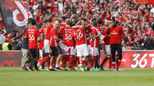 Benfica's athlete beat the competition and won the award given by the site futsal planet for the second time. Sl Benfica Remains On Uefa S Top 10 Ranking Sl Benfica