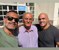 Ilir latifi is the man who got in to the ufc through a superhuman achievement, and has since then showed that he belongs in the top layer of his two key individuals in ilir's life are his brother arben latifi and his head coach selman putte berisha. Ilir Latifi Family First Facebook