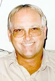 Felton Moore's Instagram, Twitter & Facebook