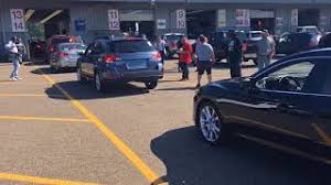 There are no warranties, and auctions begin promptly at. Outside The Auction Lanes At Manheim Detroit Youtube