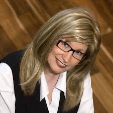 Dee Wyrick's Instagram, Twitter & Facebook