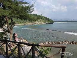 Read more pantai momong lampuuk / berkelana ke pantai momong lampuuk situnis com. Kenalkan Ini Pantai Momong Favorit Warga Aceh