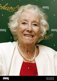 Vera lynn hi-res stock photography and images